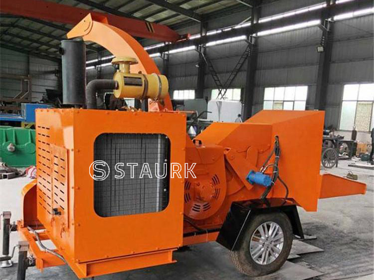 China mobile diesel Garden tree wood branch shredder crusher for sale factory price