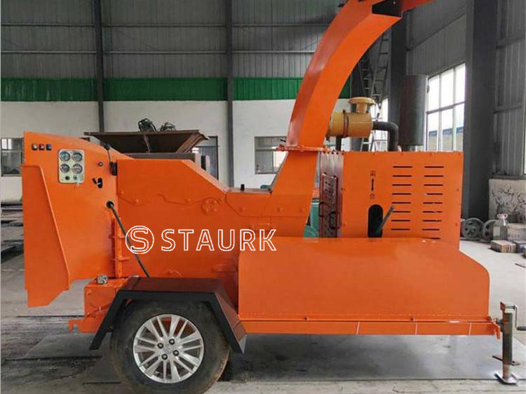 China mobile diesel Garden tree wood branch shredder crusher for sale factory price
