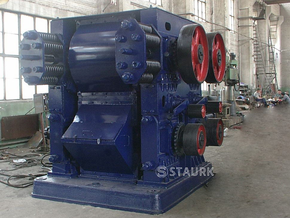 Four roller crusher fine crushing 4PG roll crusher China