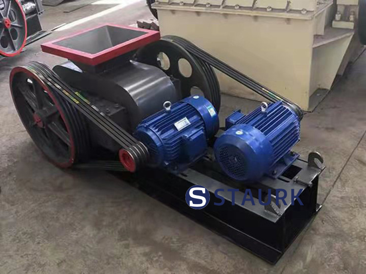 Small mini double roll crusher sold to Indonesia,Asia 5-10 t/h